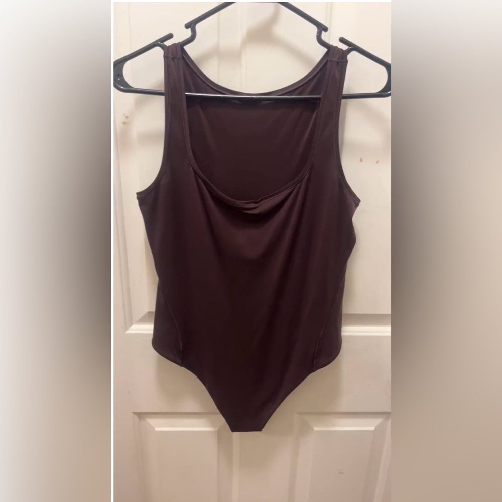 🍋 LIKE NEW Lululemon Wundermost Ultra-Soft Nulu Bodysuit - French Press - Sz 10